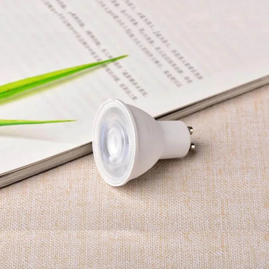 Bec LED pentru spot cu soclu GU10
