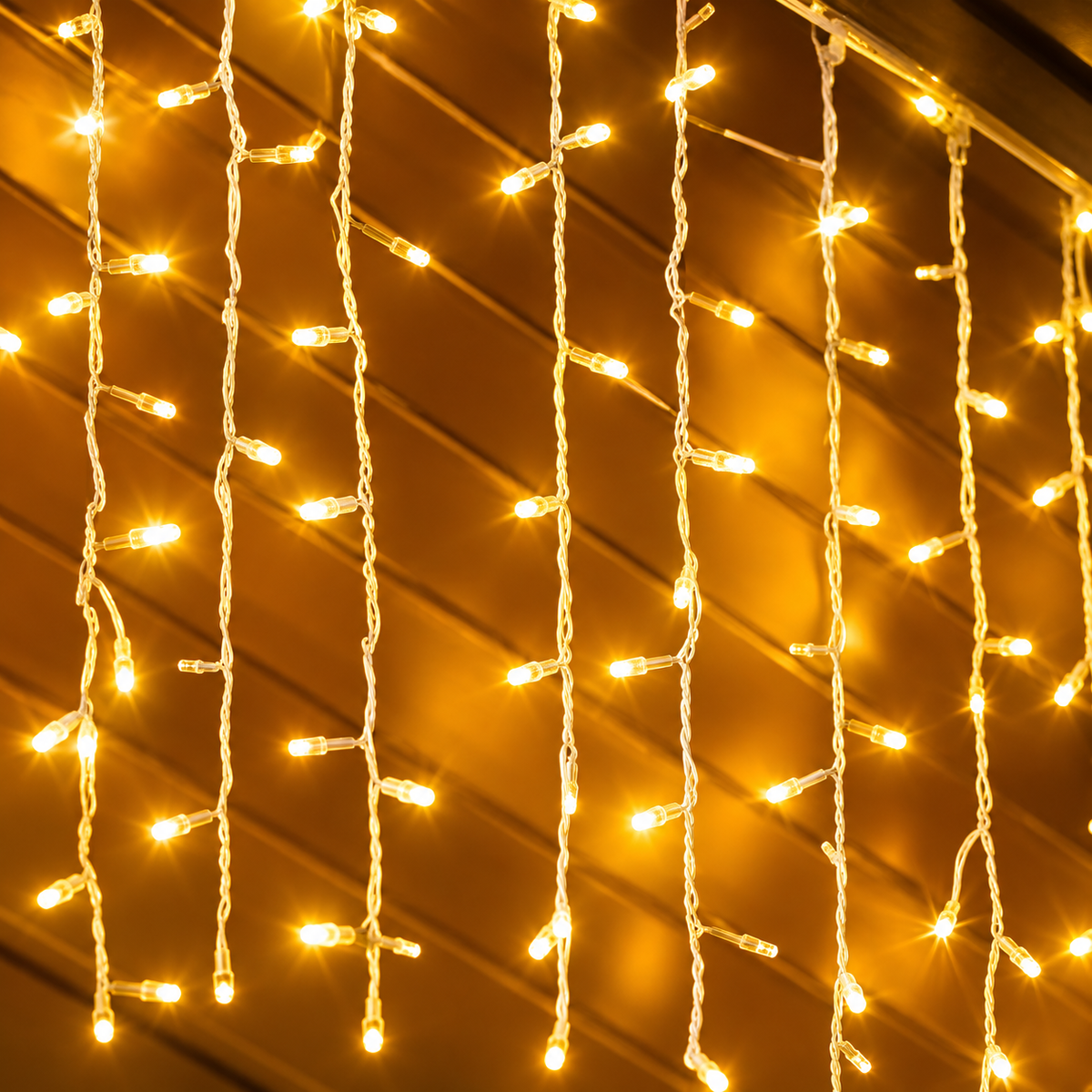 Instalatie de Craciun tip Perdea Luminoasa LED, lumina calda, 300 x 300cm, 300 LED-uri