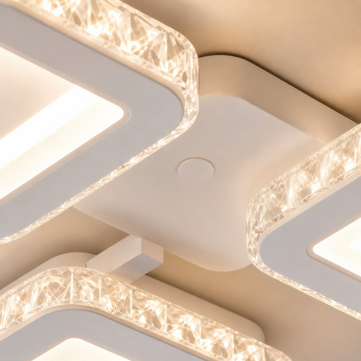 LED luster s diaľkovým ovládačom a krištáľom LEILA RGB 69 W, 4 štvorce, studené/teplé/neutrálne svetlo, stmívateľný, biela farba, imaginea 10
