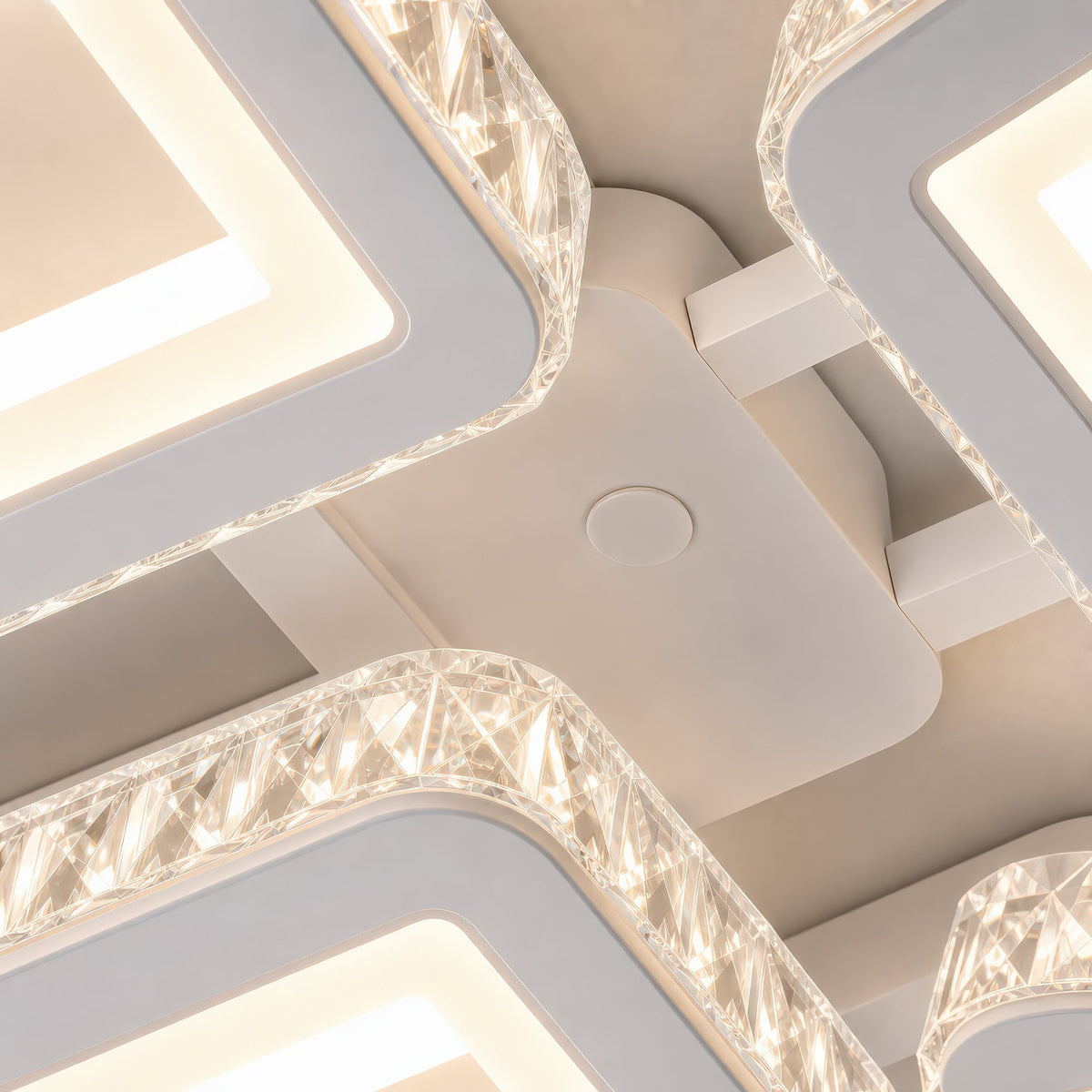 LED luster s diaľkovým ovládačom a krištáľom LEILA RGB 69 W, 4 štvorce, studené/teplé/neutrálne svetlo, stmívateľný, biela farba, imaginea 2