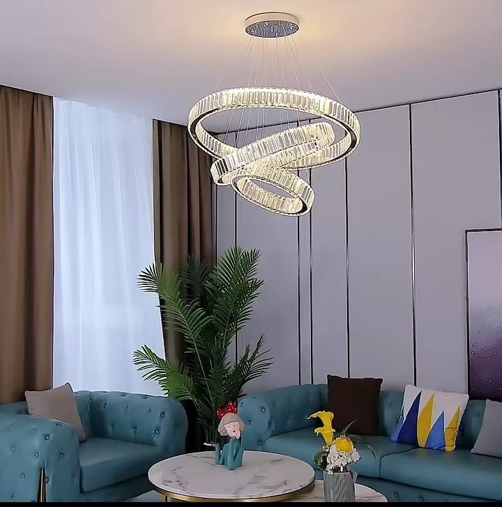 Lustra LED cu telecomanda LLC130/3CH, Cristal si Metal, 119W, 3 Cercuri, Dimabila, Inaltime Reglabila, Lumina Rece/Calda/Neutra, Iluminat Luxos